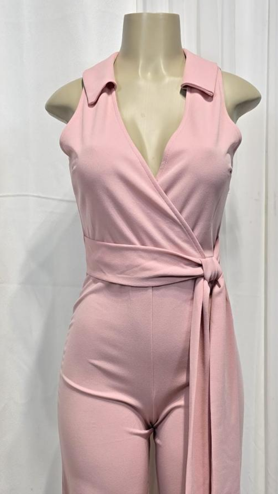 Jumsuit estilo formal, enterizo color palo rosa